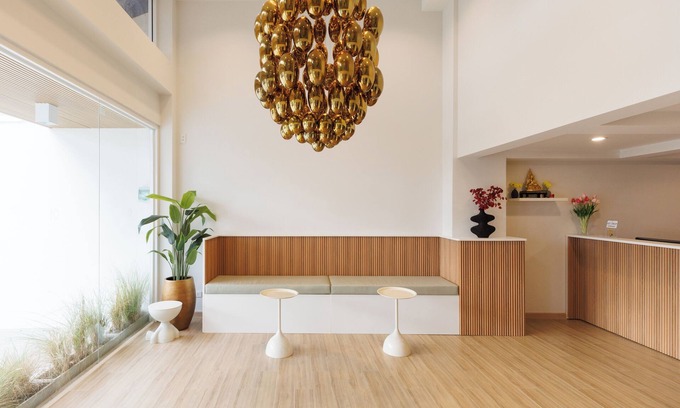 Bang Na Hotel | Takka Hotel - Bearing