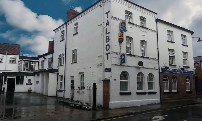 Leominster Hotel | Talbot Hotel