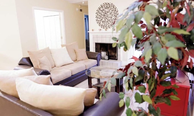 Tallahassee House | Tallahassee Gem: Cozy & Convenient
