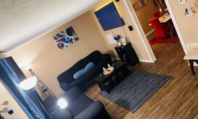 Tallahassee House | Tallahassee Home 3/2 w/Deckn