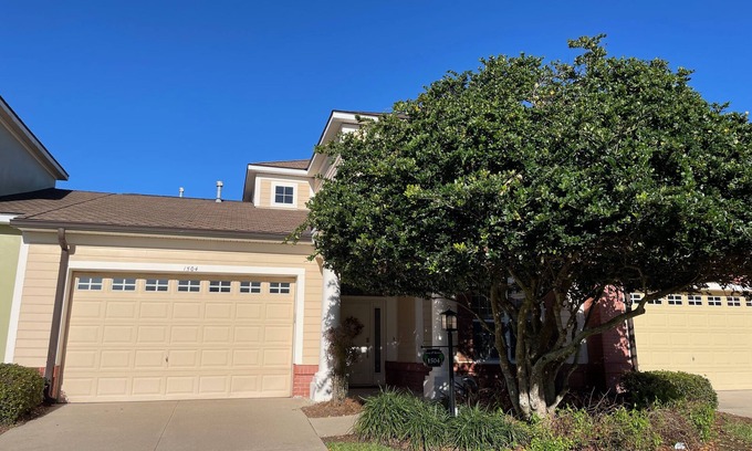 Glenbrook House | TALLEY HO AND AWAY YOU GO! Come Stay in This Home on The 9th Hole!