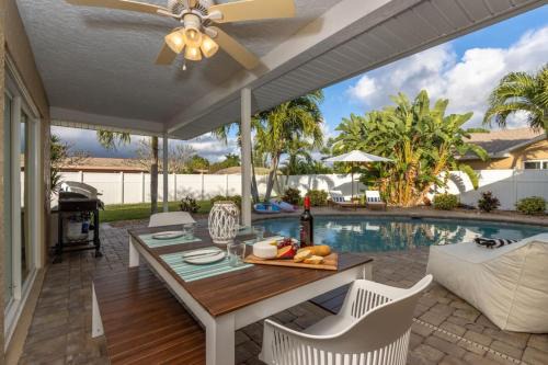 Caloosahatchee House | Tamaram Retreat Rest, Relax, Enjoy and Repeat