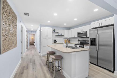 Orient Park House | Tampa Modern and Cozy Getaway Near Downtown and Ybor Free Cleaning