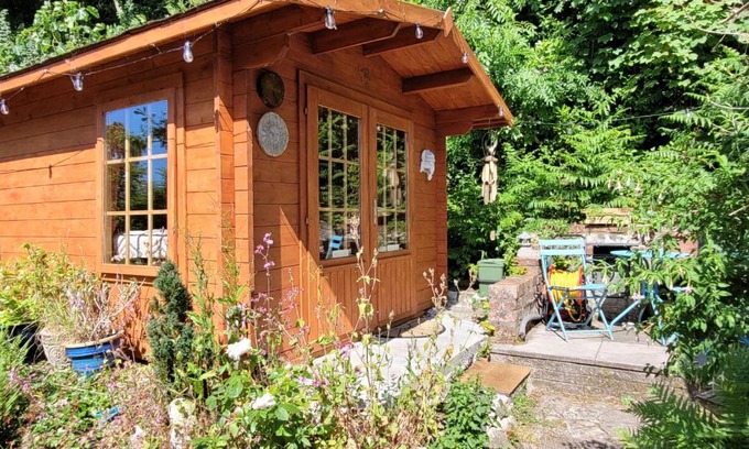 Llanrwst House | Tan y coed's Rosemary Cabin