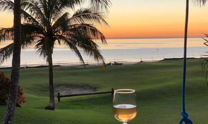Brisbane Waterfront Villa | Tangalooma Resort Villa 19 Beachfront Villa Moreton Island