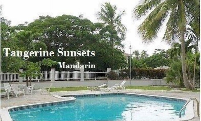 Nassau House | Tangerine Sunsets Mandarin