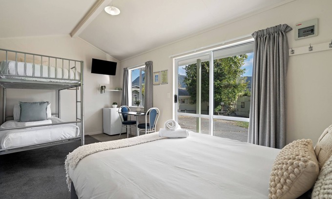 Picton Other | Tasman Holiday Parks - Picton