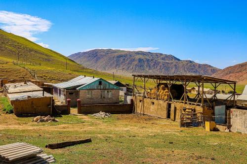 Issyk-Kul Region House | TASTAR ATA mountains