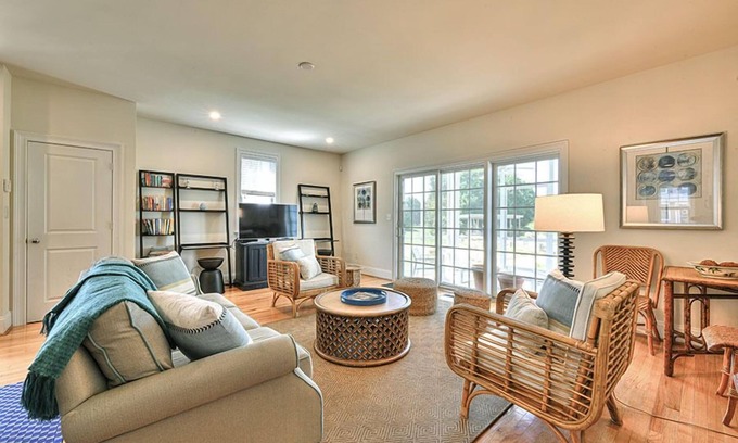 Rehoboth Beach House | Tastefully decorated and comfortably furnished home just minutes to area beaches