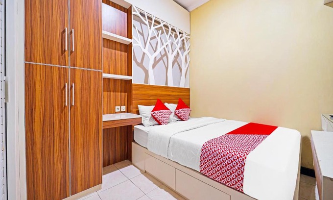 Depok Hotel | Tatti Inn Syariah Seturan RedPartner
