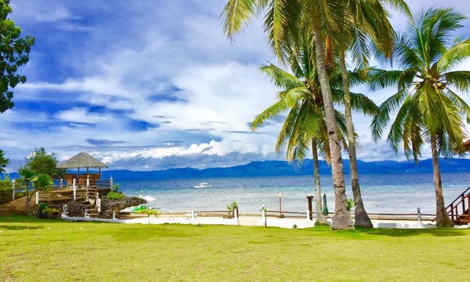Moalboal Resort | Tauig Beach Resort