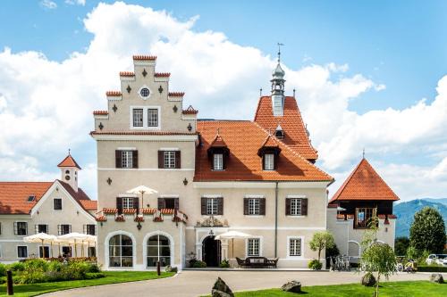 Grosslobming Hotel | TAUROA G'Schlössl Murtal