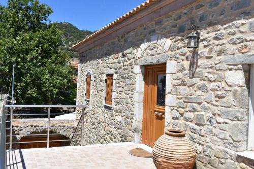 Xirokampi Apartment | Taygetus apartments
