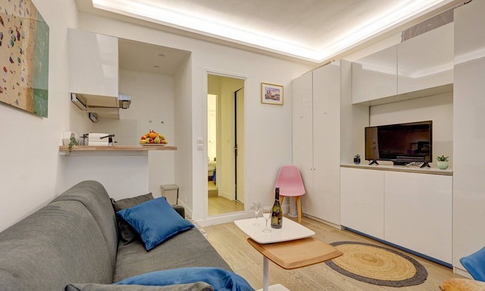 Quartier de l'Ecole-Militaire Apartment | TBS 335 - Nice apartment in the 7th arrondissement