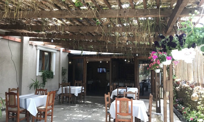 Golem Hotel | Te Bujtina Hotel&Restaurant