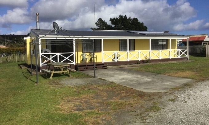 Te Hapua House | Te Hapua Harborside - Sunshine House