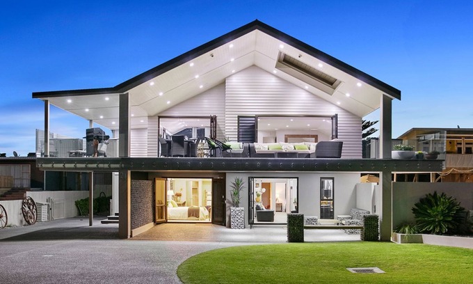 Waihi Beach Apartment | Te Mahana Apartment - pool, spa, beachfront