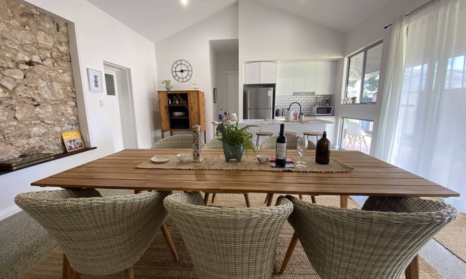 Port Elliot House | Tea Tree Cottage - Heart of Pt Elliots township Beautiful, homely and cosey