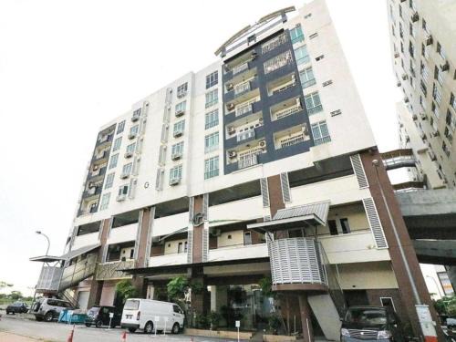 Taman Desa Tebrau Apartment | Tebrau City Residence by Natol