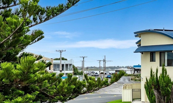Goolwa South House | Tee & Tide Retreat – Your Ultimate Goolwa Getaway