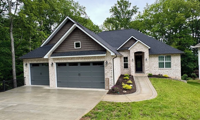 Tellico Village House | Tellico Village Chota Home Retreat