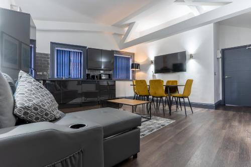 Liverpool City Centre Apartment | Temple Court by UStay Aparthotels