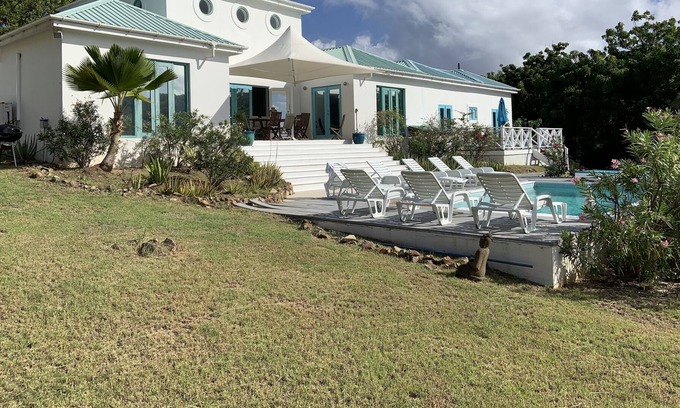English Harbour Villa | “Ten to Three” is a 4 bed, 4 bath villa w/pool,near Pigeon Beach in English Hbr