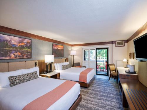 Fish Camp Resort | Tenaya at Yosemite