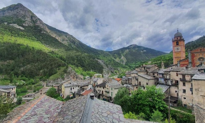 Old Tende Bed & Breakfast | Tende Vacances