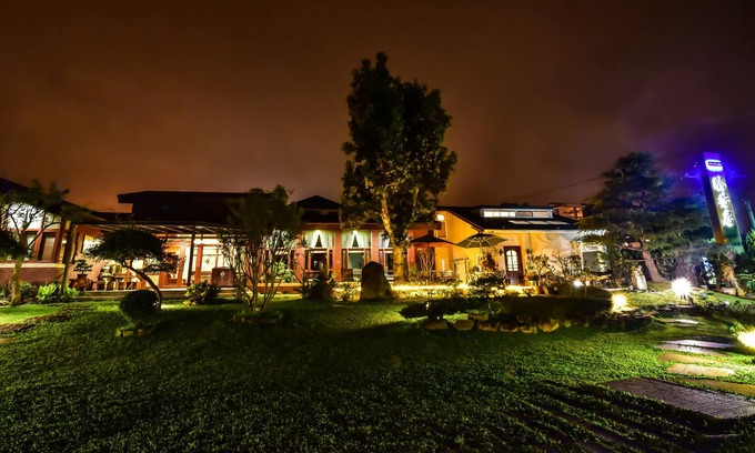 Lugu Bed & Breakfast | Tengfangju Homestay