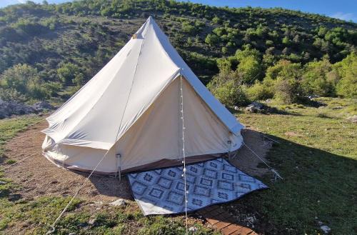 Bezaudun-les-Alpes Other | Tente Lodge type Tipi à 1H de Nice VOIE LACTEE