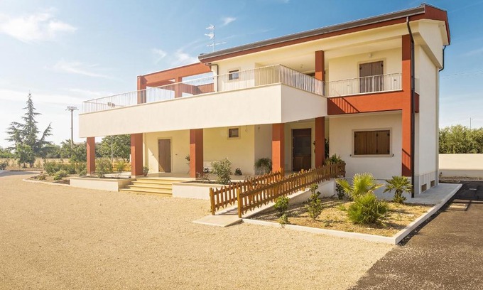 Bitonto House | Tenuta Gurgo