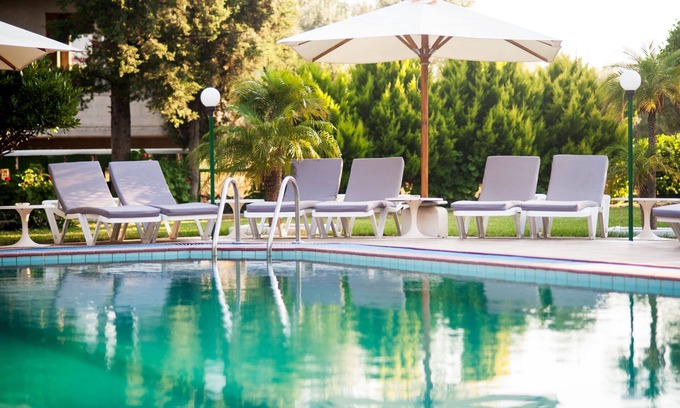 Ialyssos Apartment | Terinikos Sunny Garden Hotel & Junior Suites