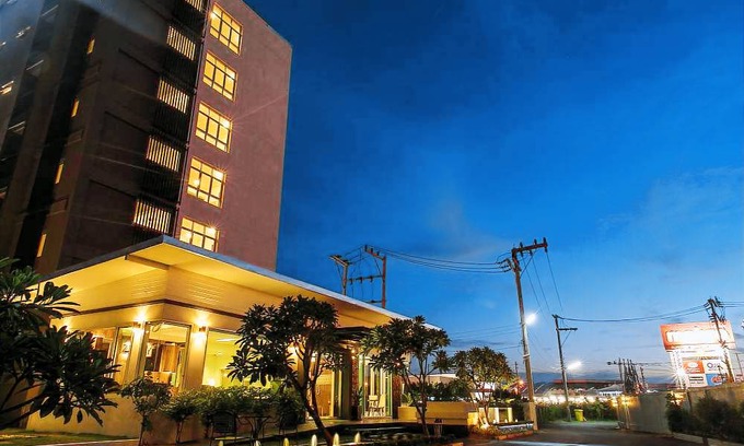 Sop Tui Hostel | Terminal Hostel