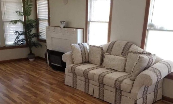 Greensboro House | Terowa Properties