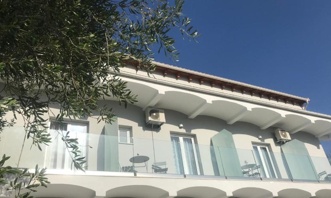 Ipsos Apartment | Terpsichore Boutique Appartments