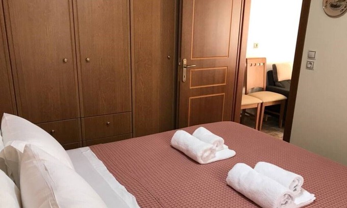 Loutraki Apartment | Terra Relaxa - Apartment under the pool