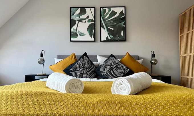 Neulerchenfeld Apartment | Terrace - 75 m² - Near Wiener Stadthalle