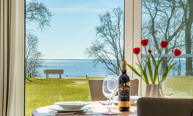 Garz Apartment | Terrace apartment Haffromantik - Whg. 3