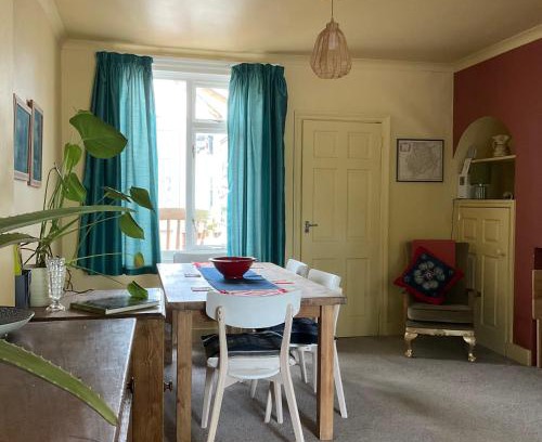 Stamford House | Terraced Garden House Three Bedrooms