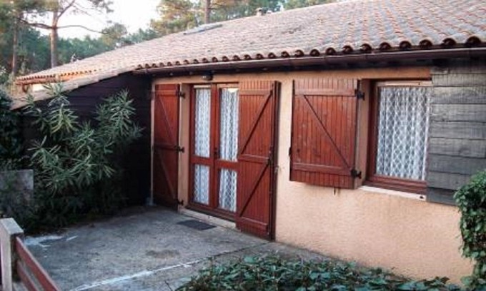 Lacanau-Ocean Cabin | Terraced house of type 3 Mezzanine located in a hamlet in the middle of the pines