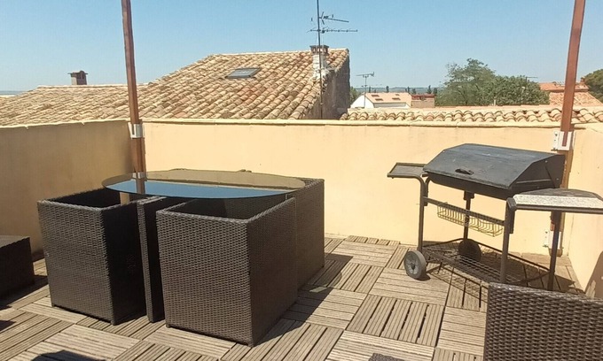 Saint-Jean-de-Vedas House | Terrasse SUR Toit+barbecue+tram Direct Montpellier