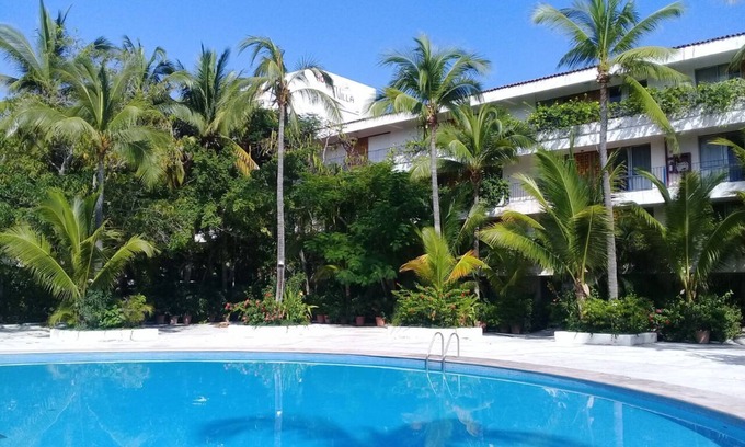 Ixtapa Hotel | Terrific hotel with AC in Ixtapa Zihuatanejo