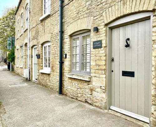 Tetbury House | Tetbury Cottage