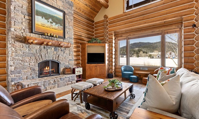 Victor Cabin | Teton Springs Lodge & Spa is a all-season luxury resort on the 'quiet side of the Tetons'