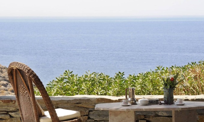 Pisses Apartment | Thalassa Appart. on the sea, vacation on your own beach, at a good price!