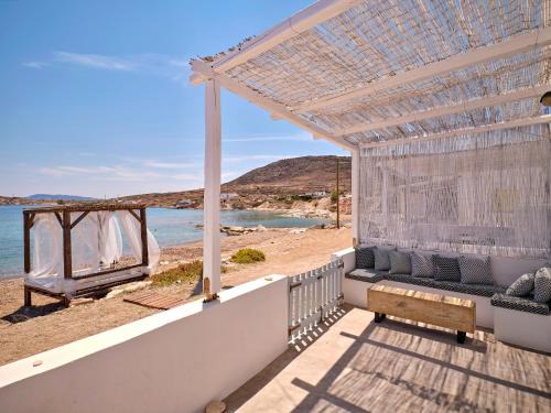 Kimolos House | Thalassa Beach House