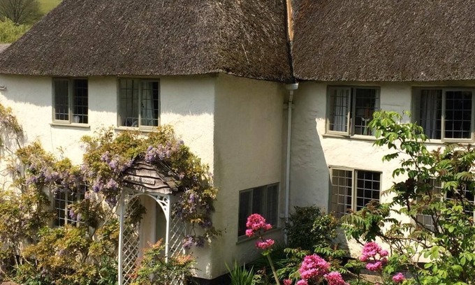 Combeinteignhead Other | Thatched Devon longhouse, close to sea, with private indoor swimming pool.