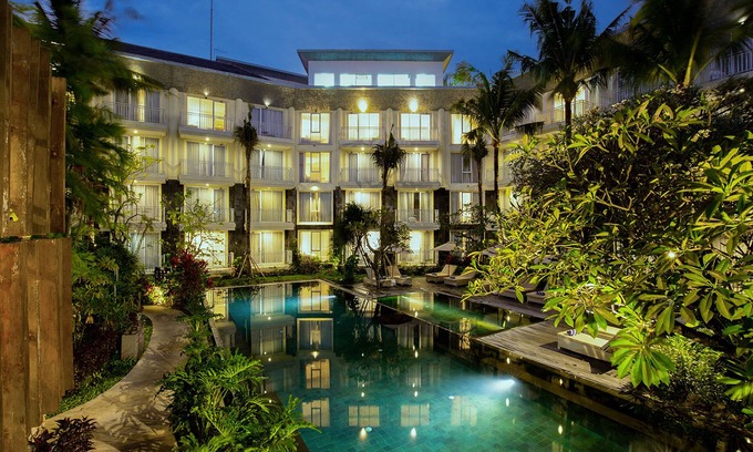 Dewi Sri Resort | THE 1O1 Bali Fontana Seminyak