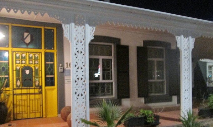 Beaufort West House | The 3 Chimneys Guest House